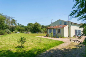 Host & Stay - Hen Barn